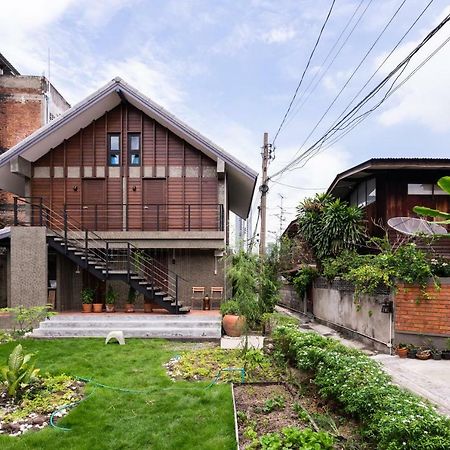 Bed and Breakfast Baan Boon Bangkok Exterior foto