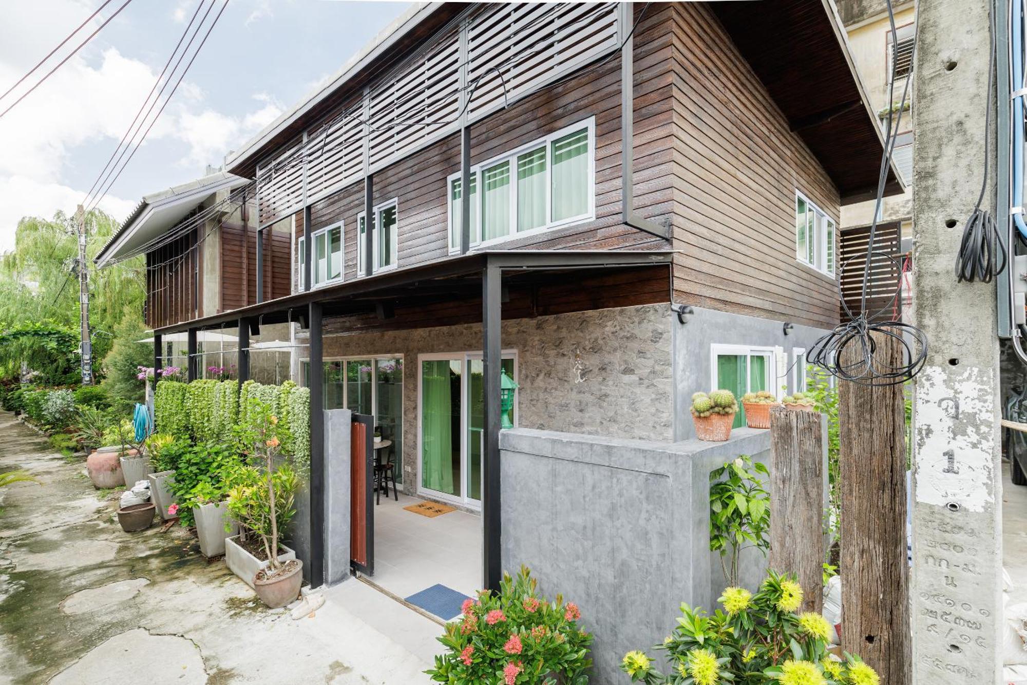 Bed and Breakfast Baan Boon Bangkok Exterior foto
